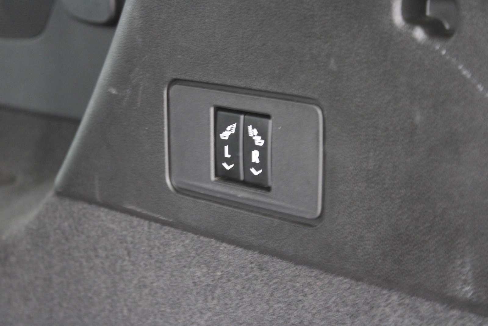 Vehicle image 12 of 46