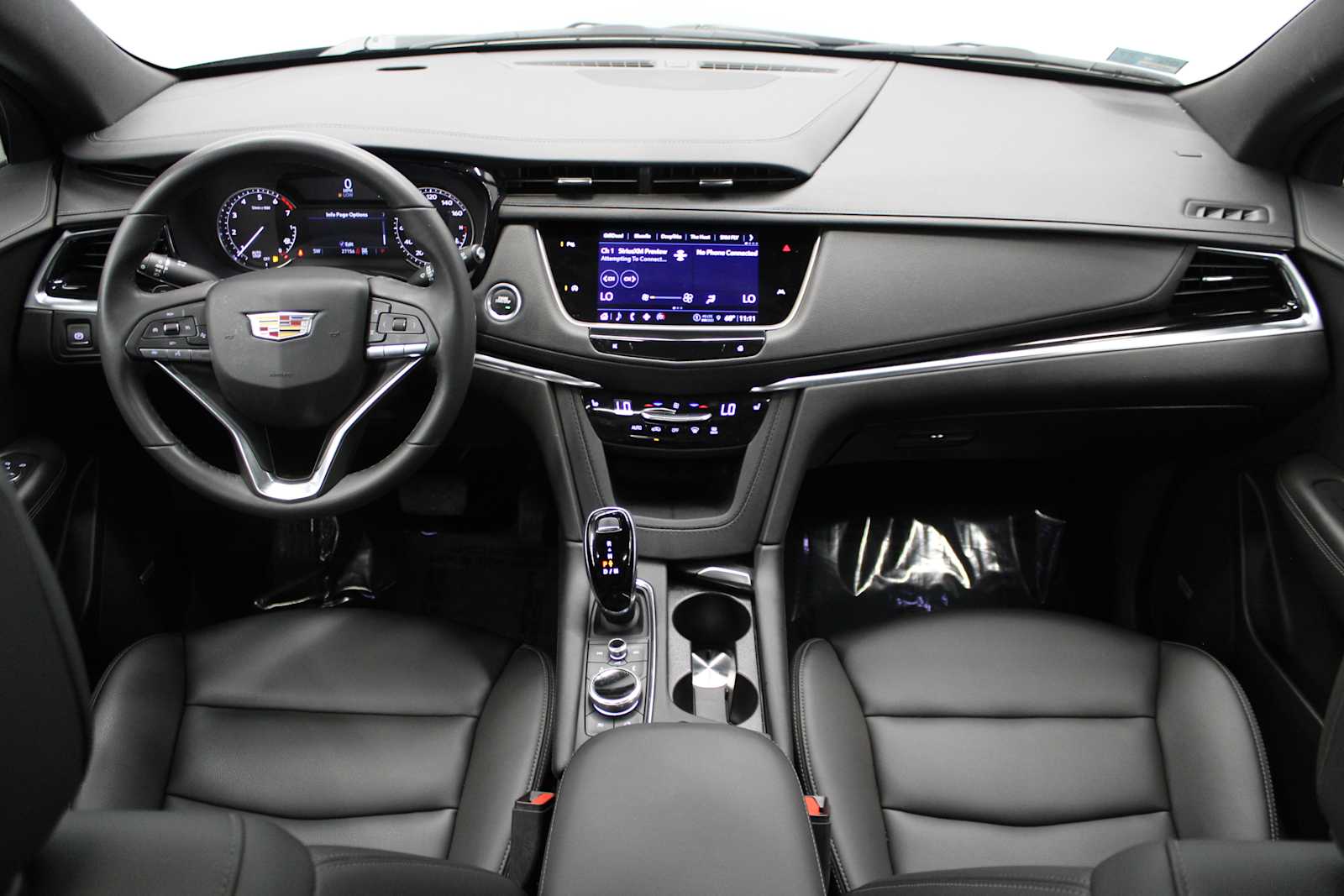 Vehicle image 21 of 46