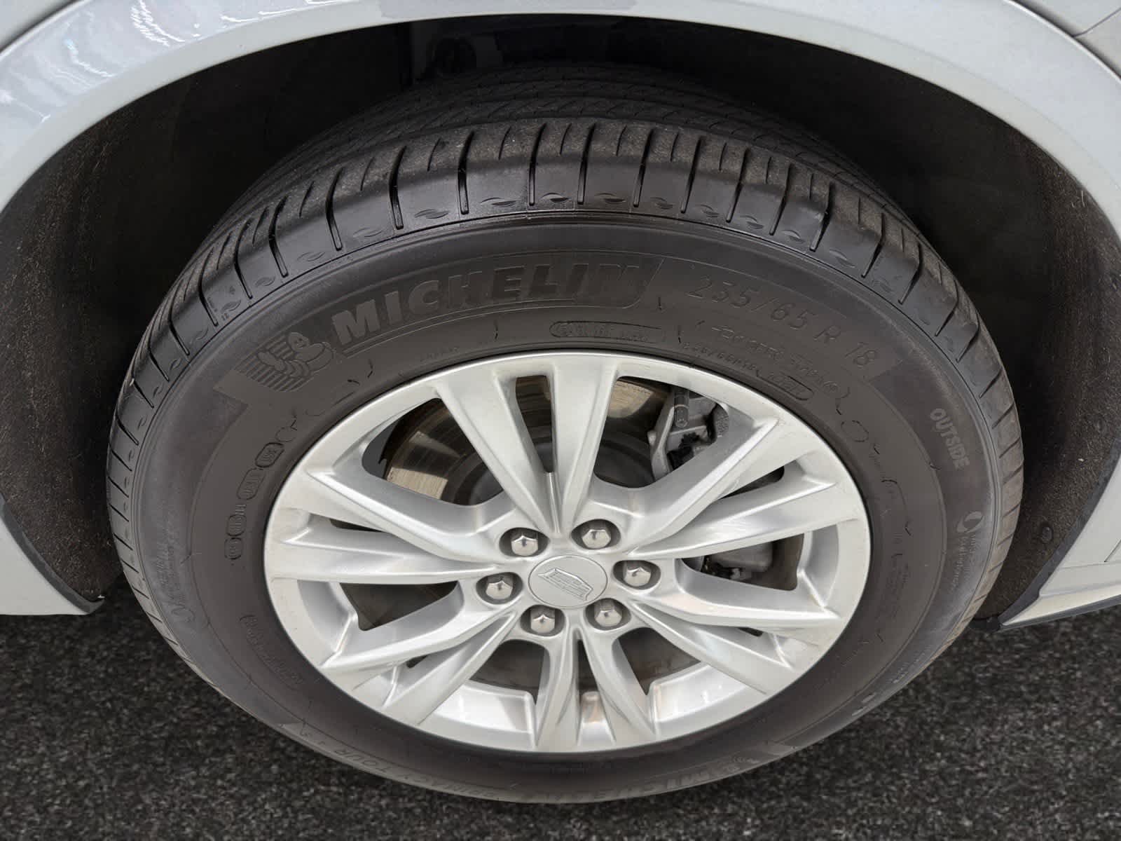 Vehicle image 8 of 46