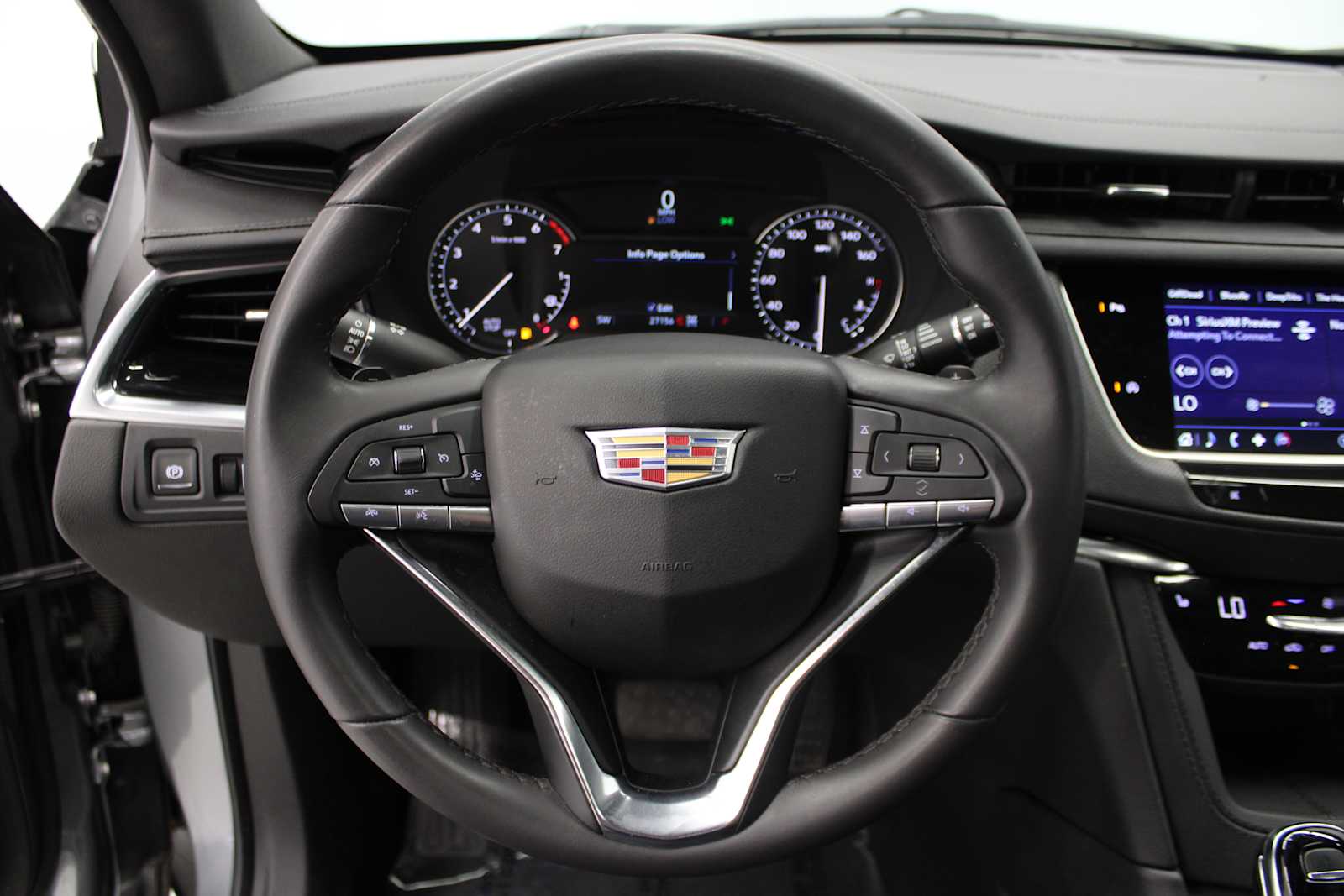 Vehicle image 23 of 46