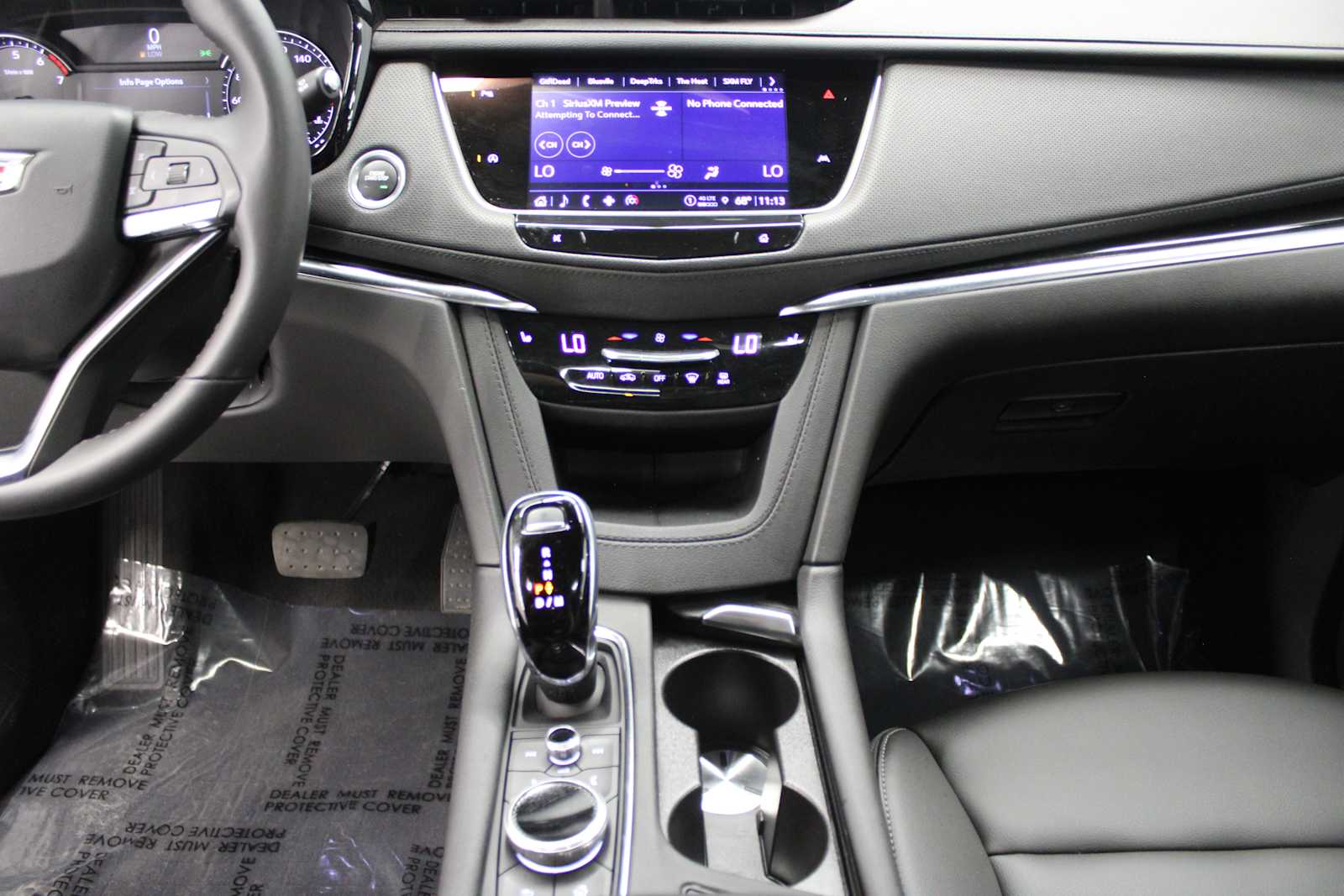 Vehicle image 28 of 46