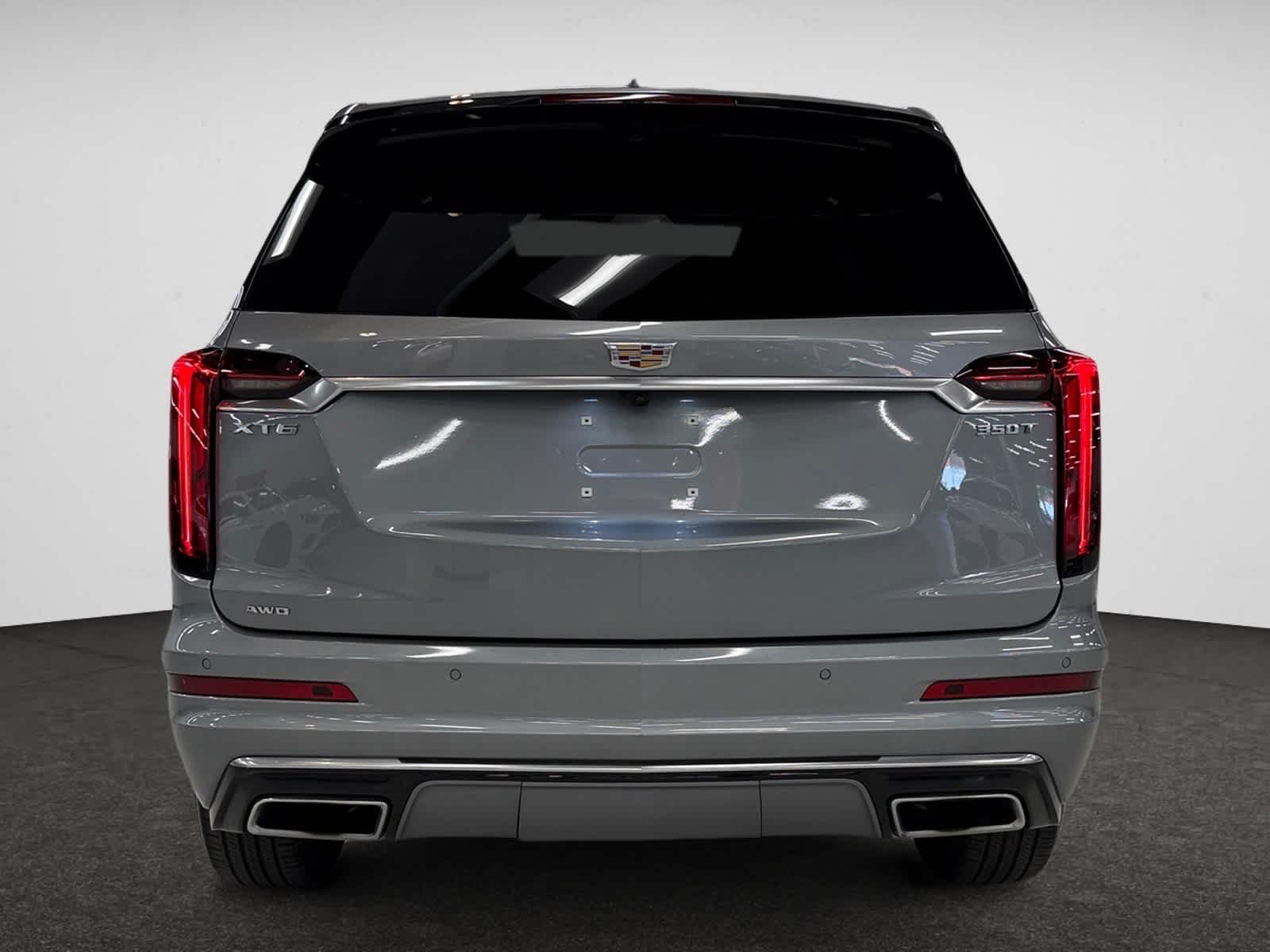 Vehicle image 4 of 46