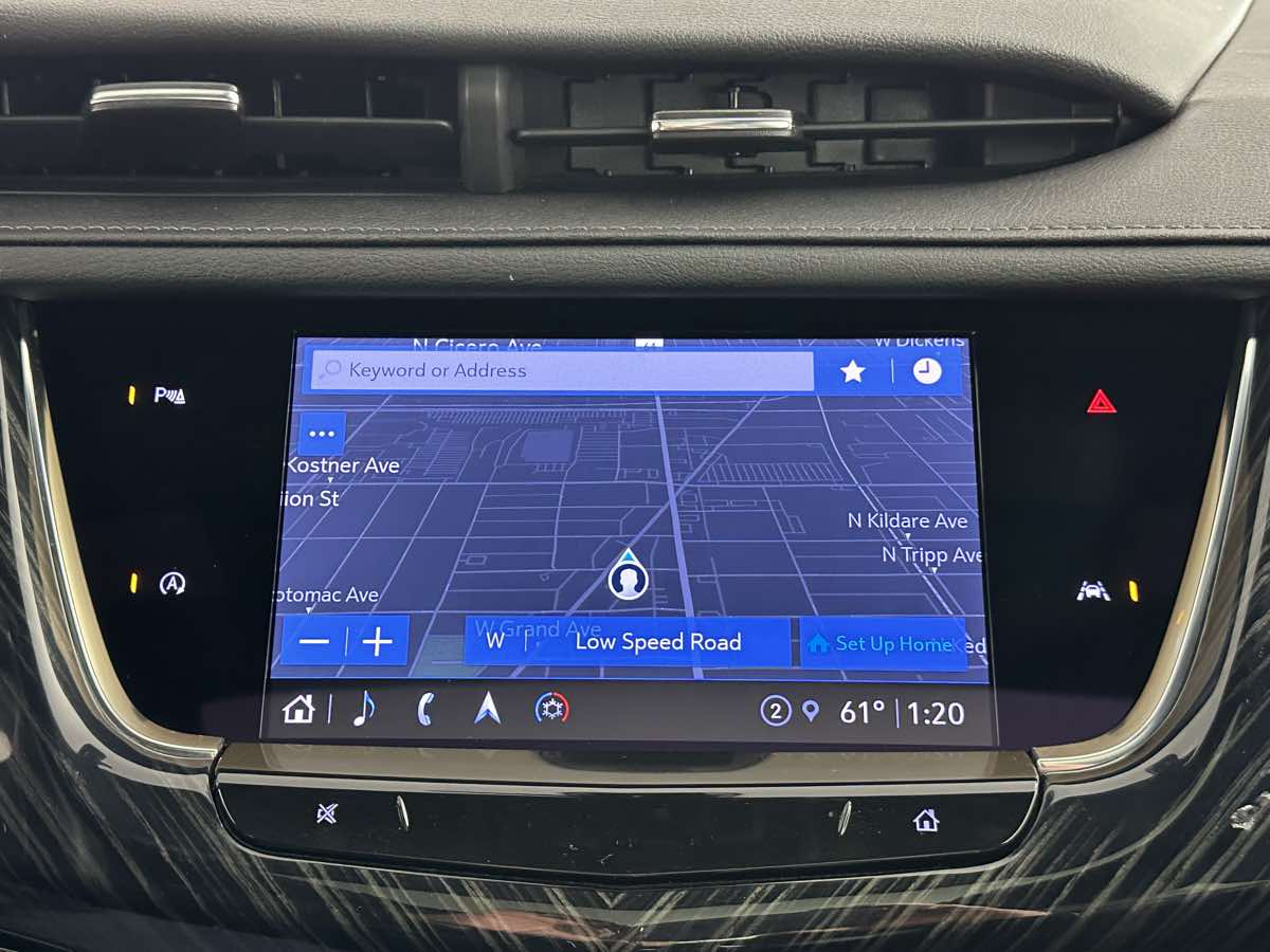 Vehicle image 36 of 45