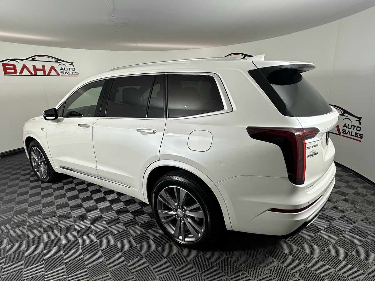 Vehicle image 11 of 45