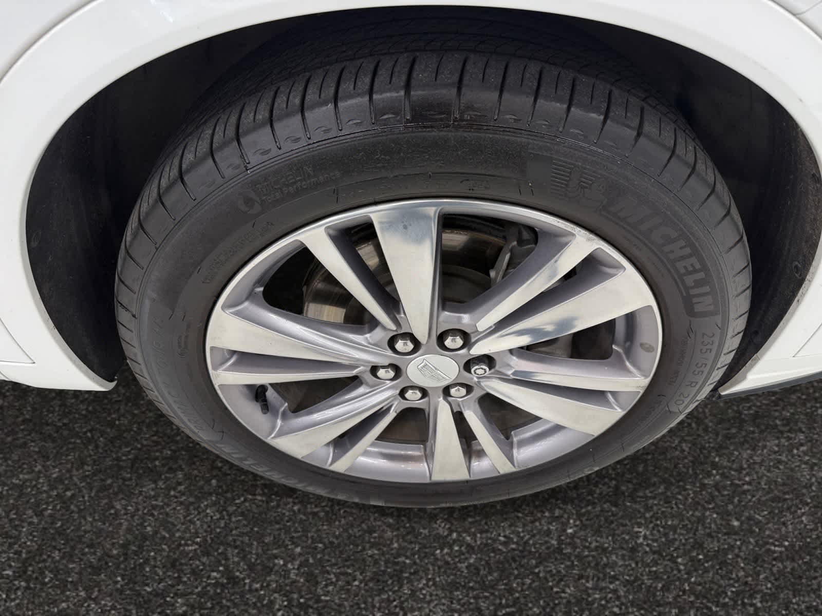 Vehicle image 7 of 47