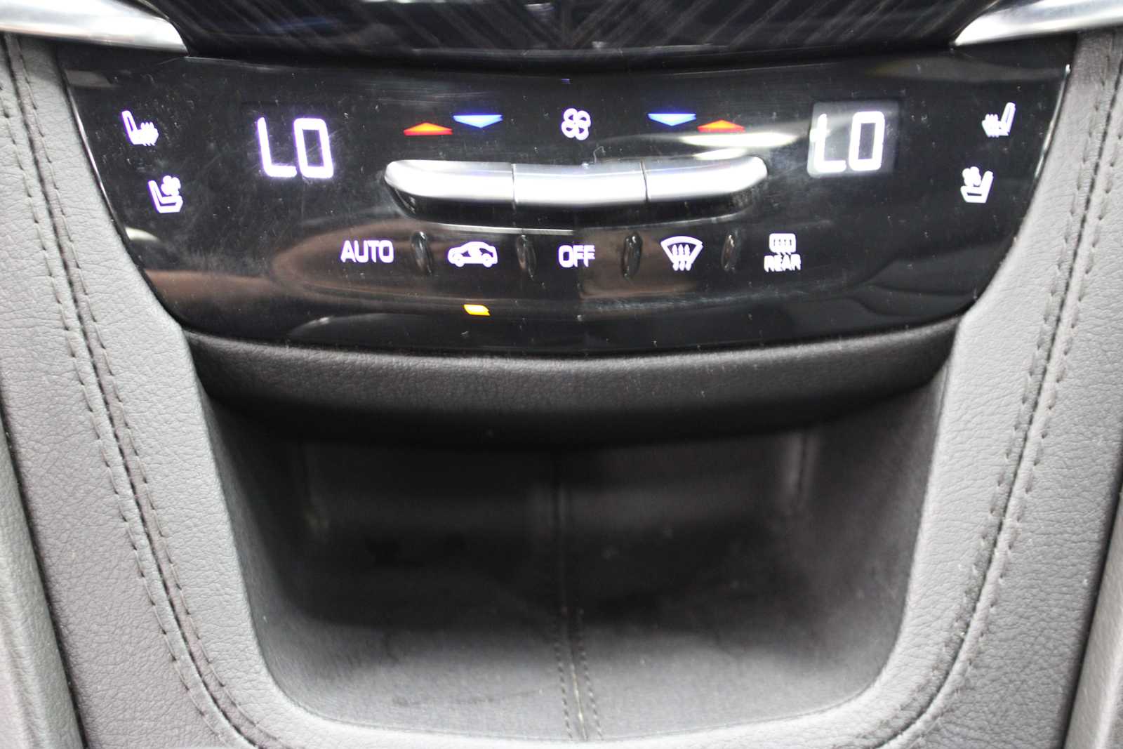 Vehicle image 31 of 47
