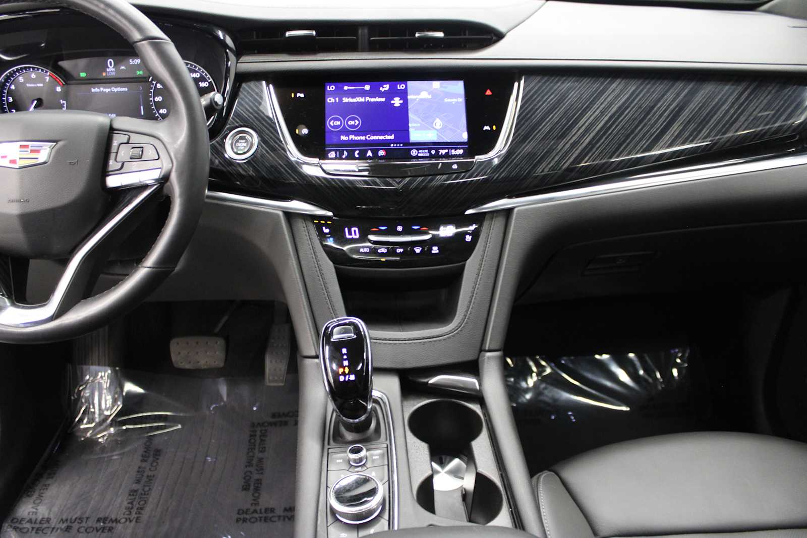 Vehicle image 19 of 47