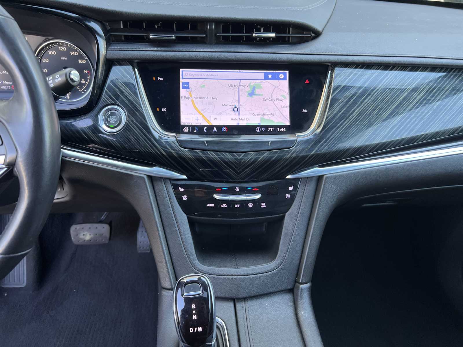 Vehicle image 29 of 36