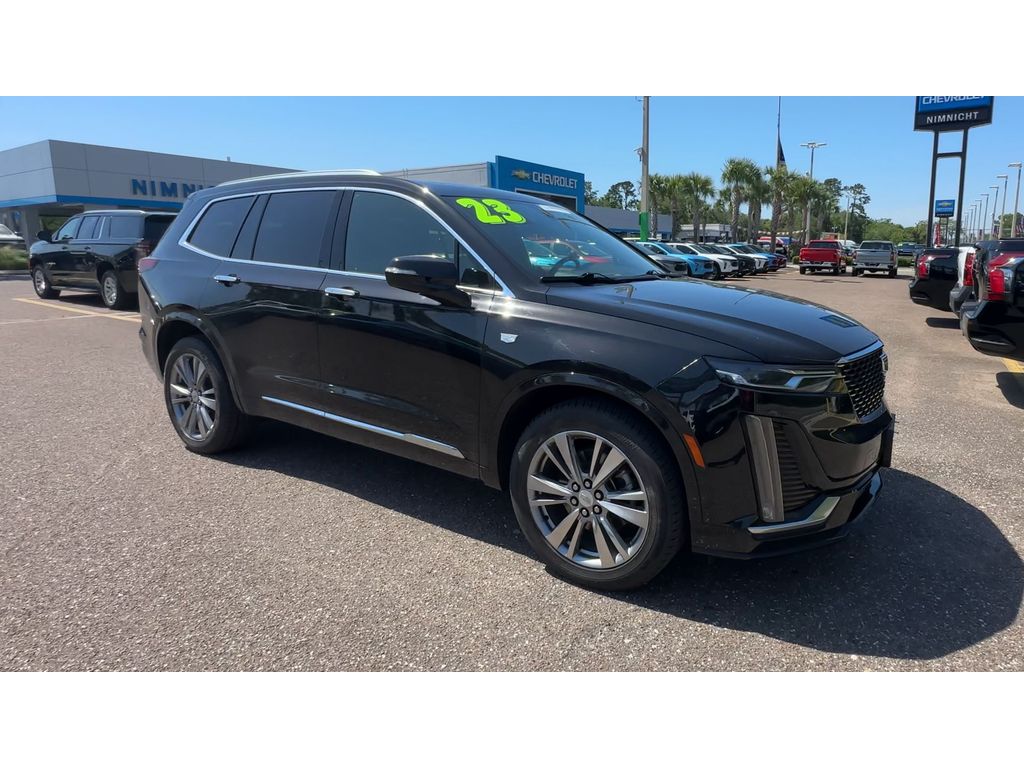 Vehicle image 6 of 33