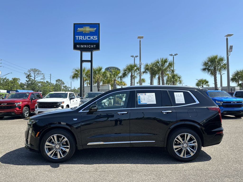 Vehicle image 16 of 33