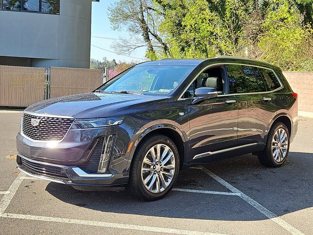 2023 Cadillac XT6 Premium Luxury Image 1 of 30