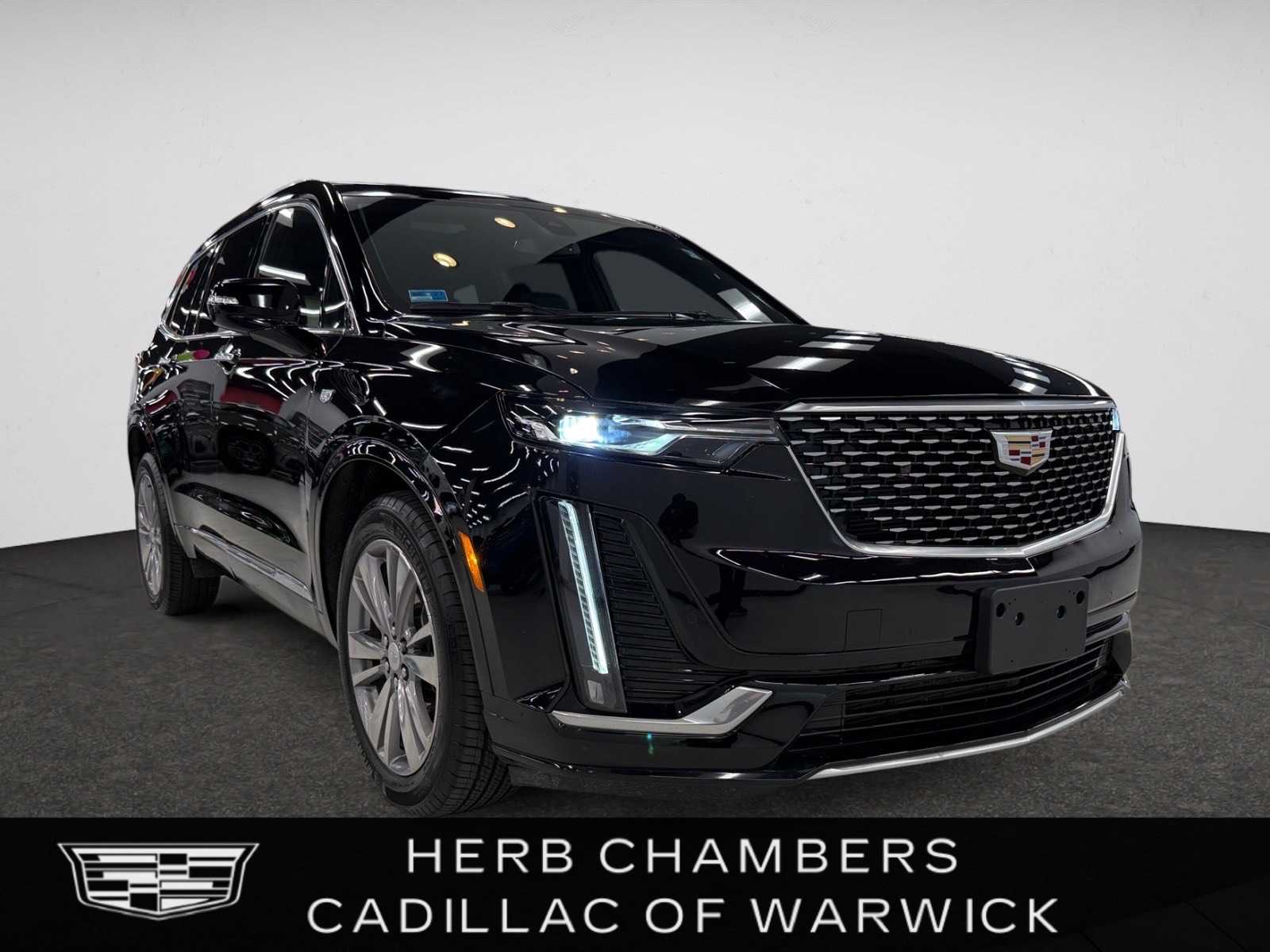 Vehicle image 2 of 48