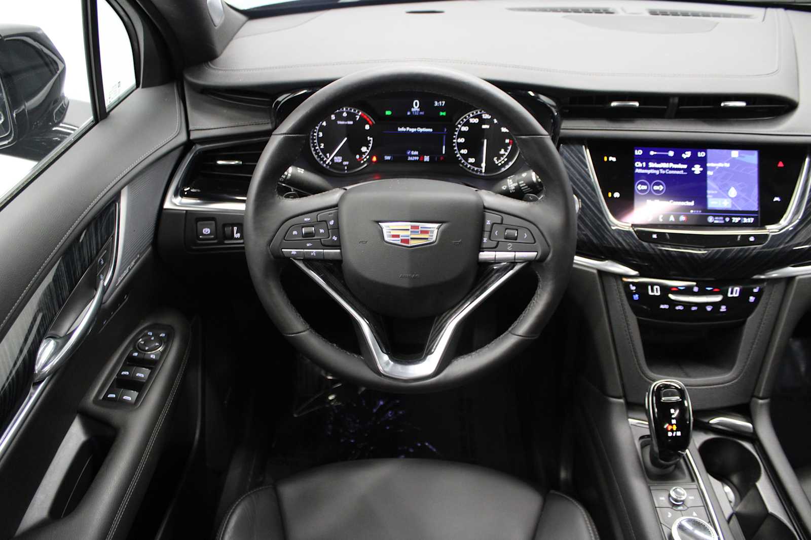 Vehicle image 19 of 48