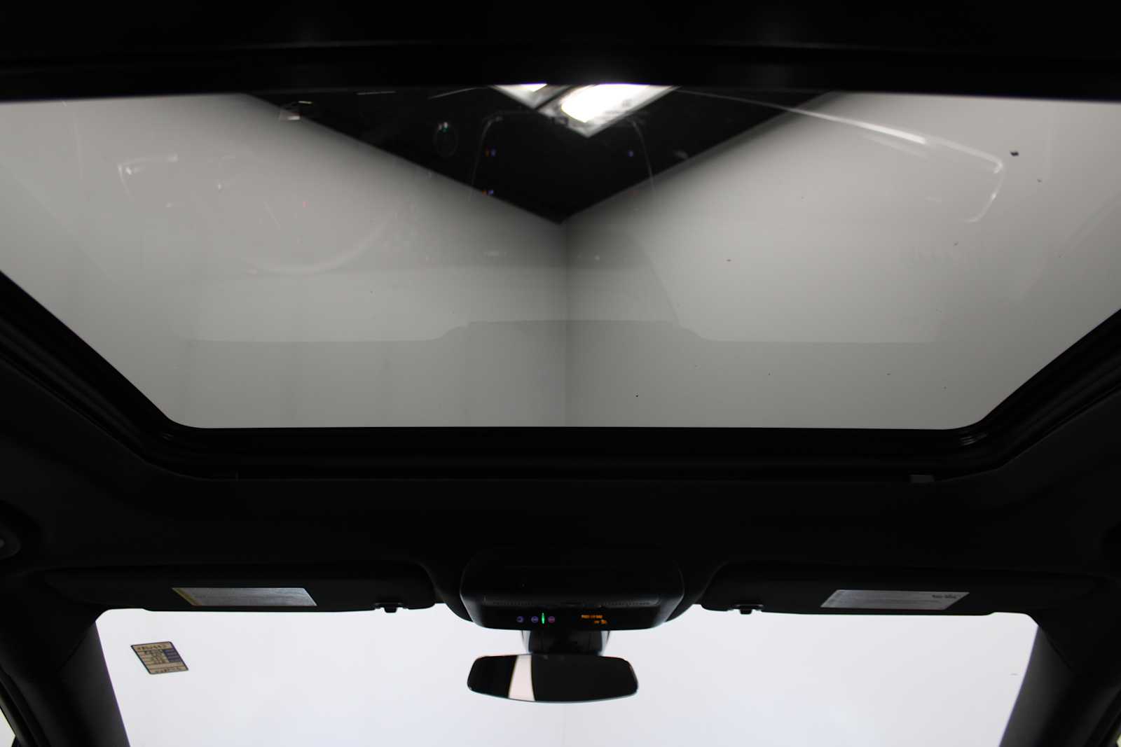Vehicle image 20 of 48