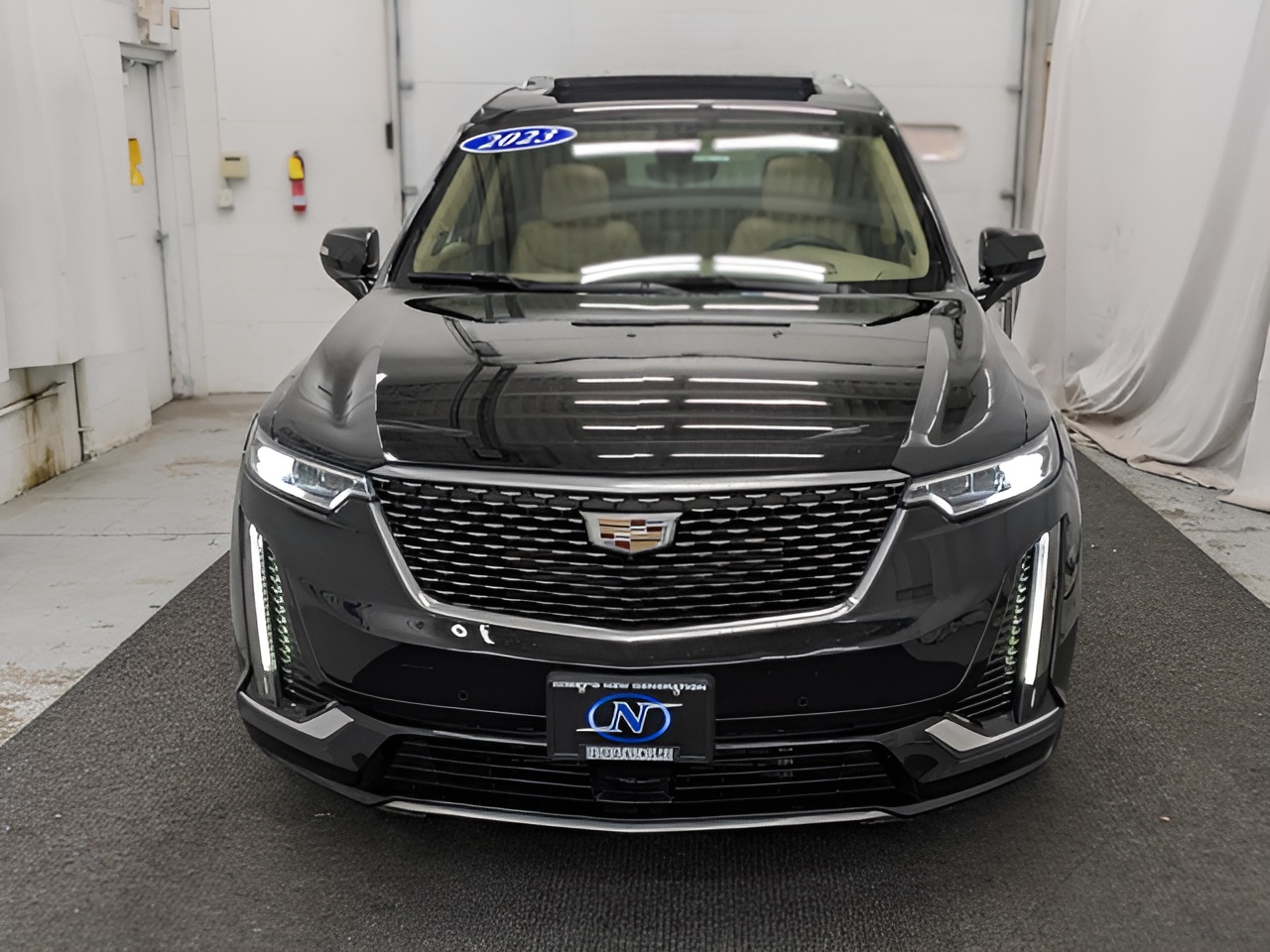 Vehicle image 46 of 50
