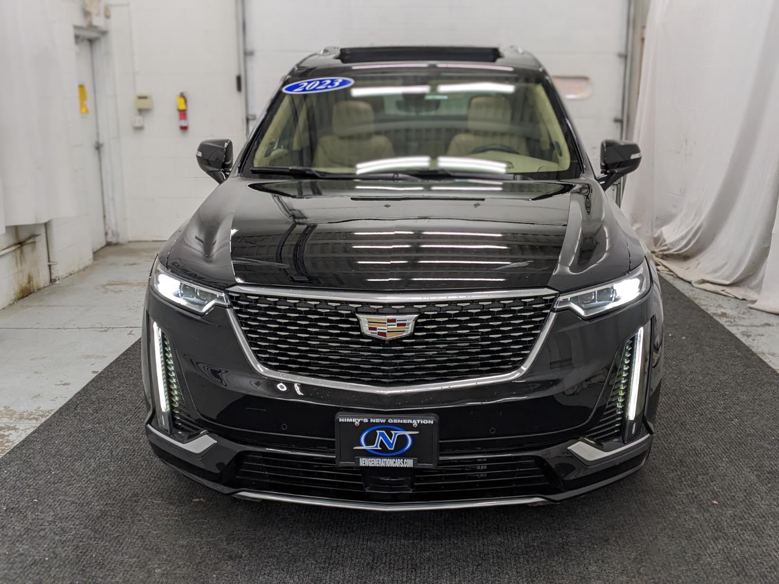 Vehicle image 2 of 50