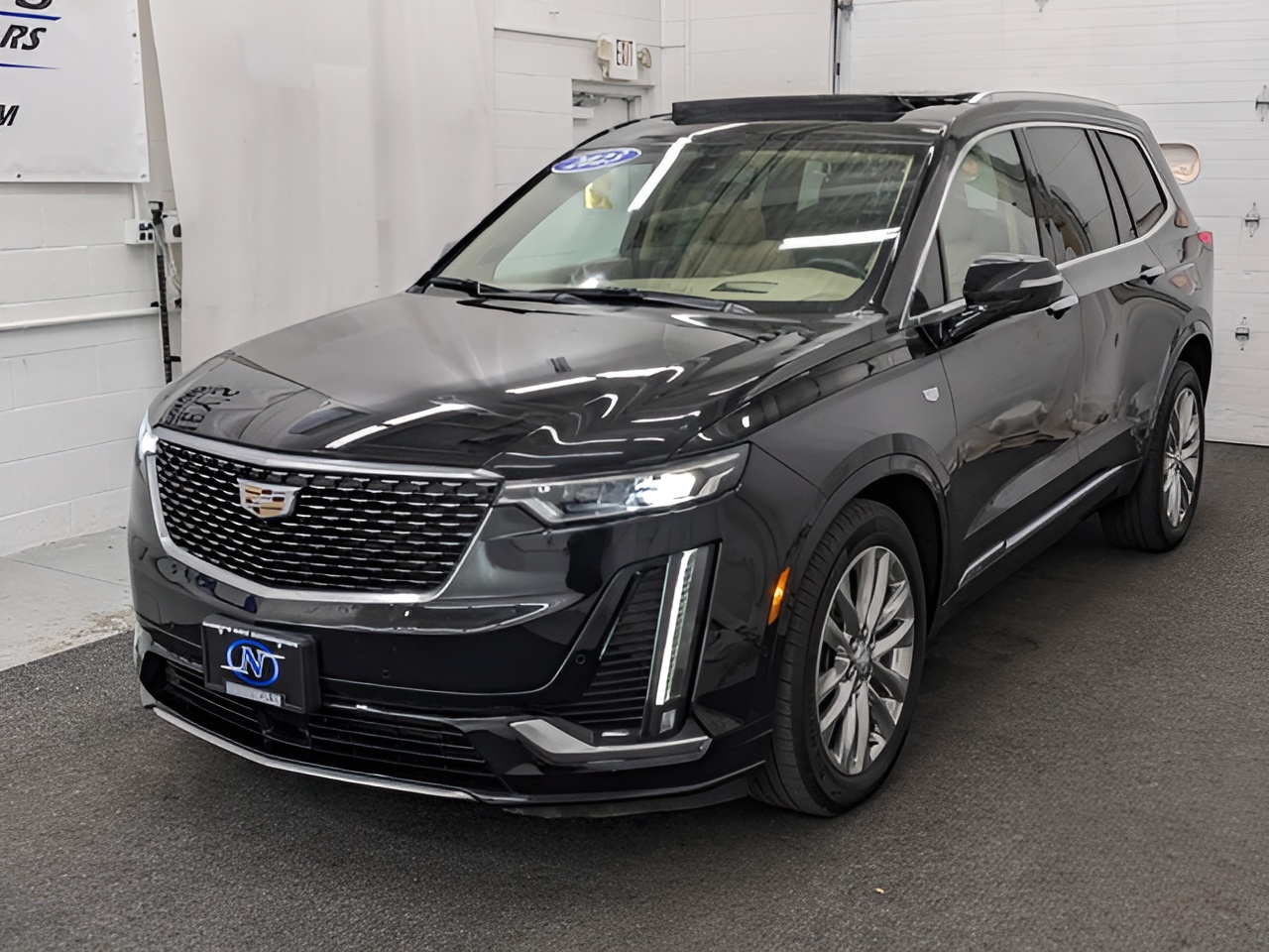 Vehicle image 45 of 50