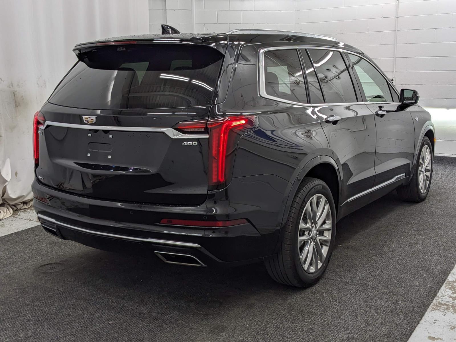 Vehicle image 4 of 50