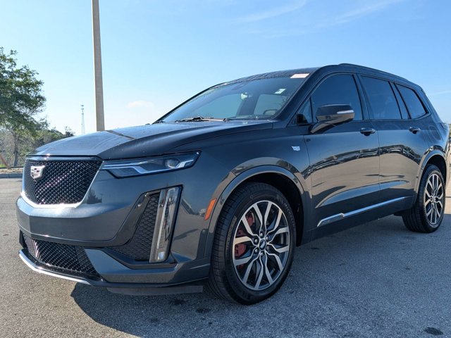 2023 Cadillac XT6 Sport Image 1 of 43