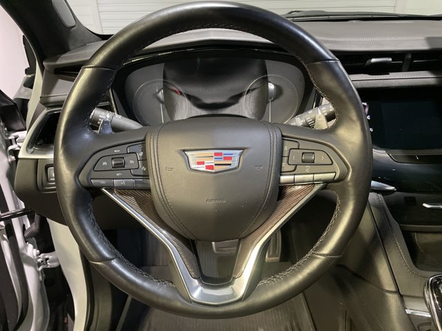 Vehicle image 16 of 37