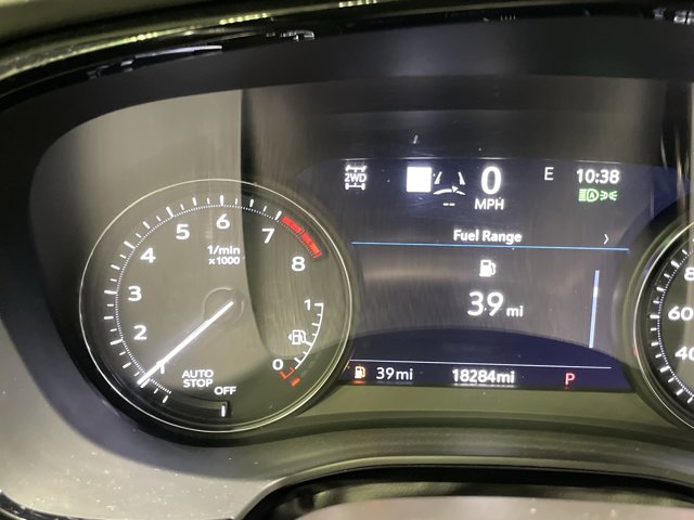 Vehicle image 20 of 37