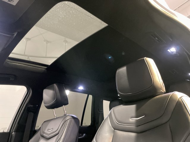 Vehicle image 26 of 37