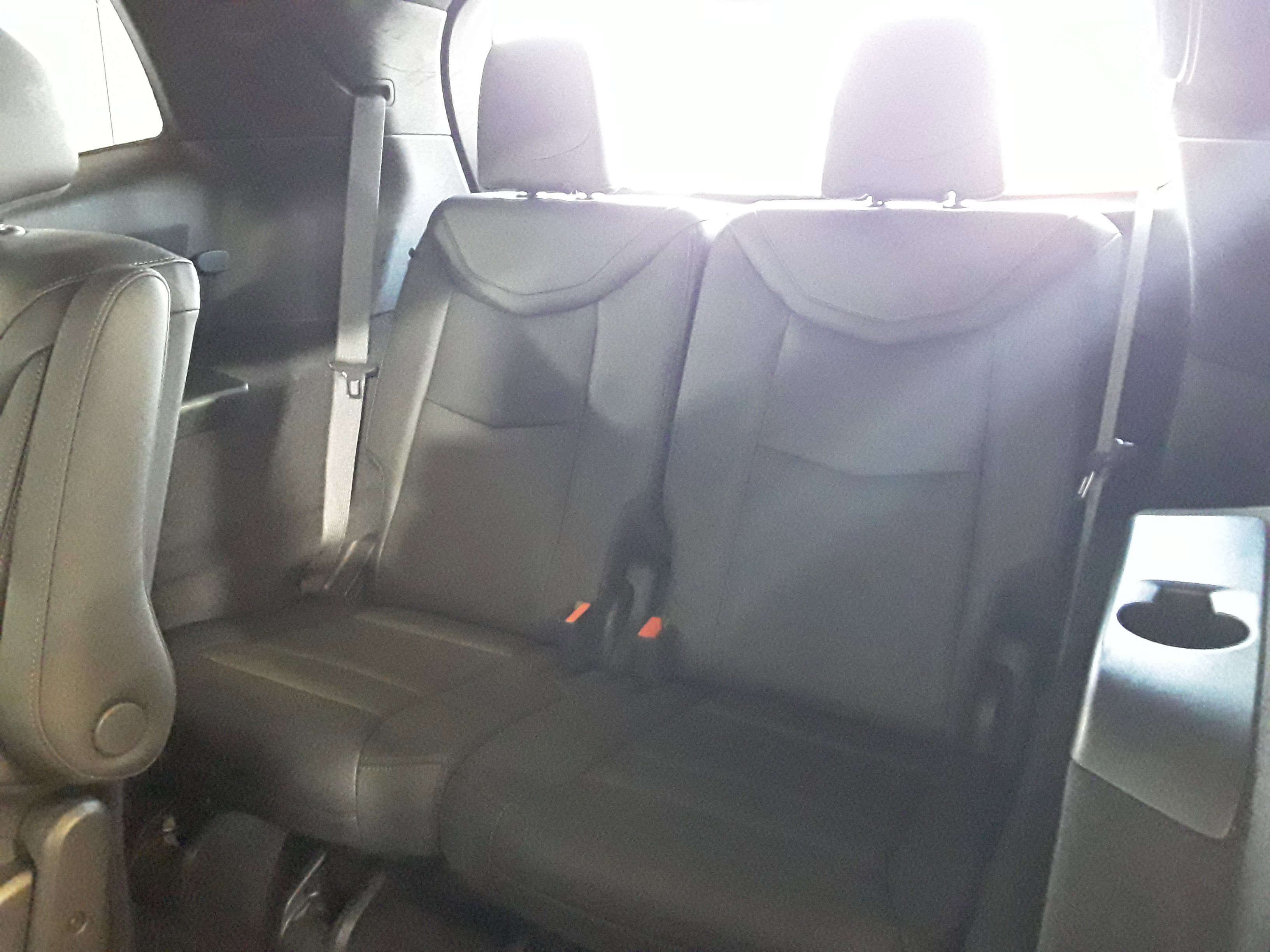 Vehicle image 13 of 34