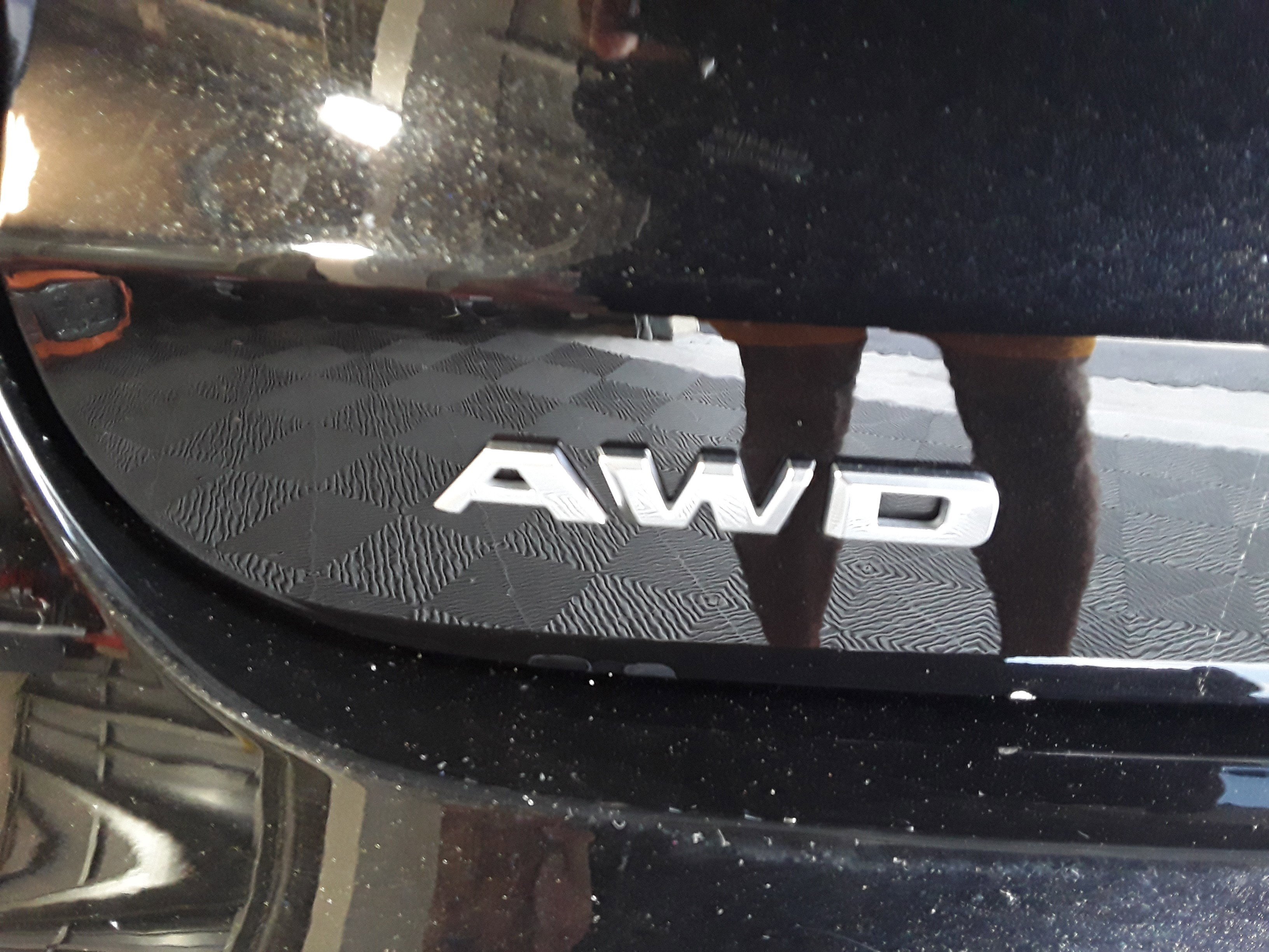 Vehicle image 19 of 34