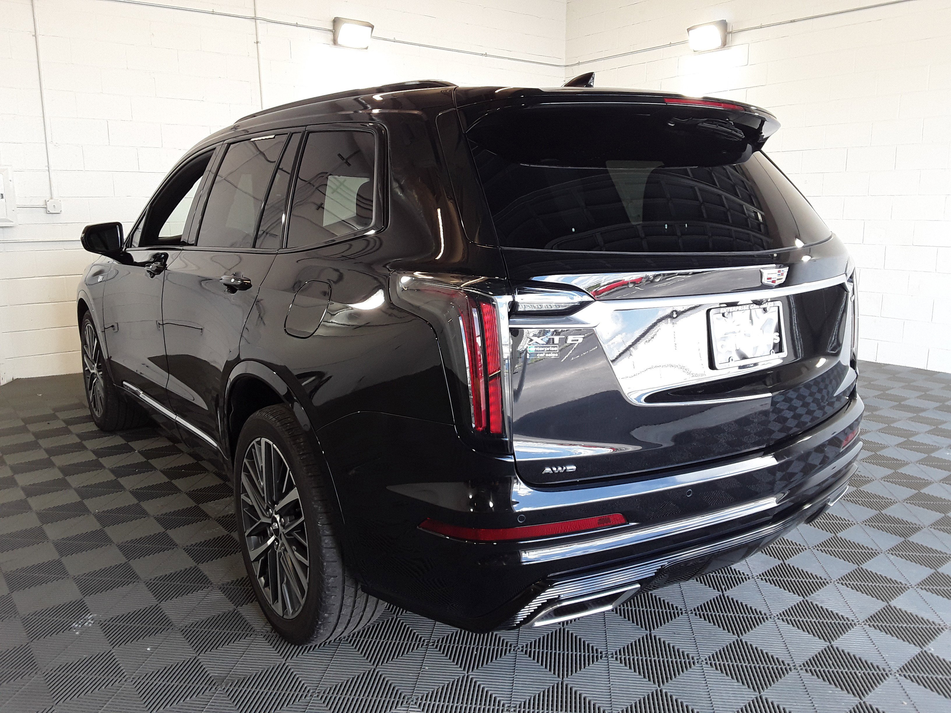 Vehicle image 6 of 34