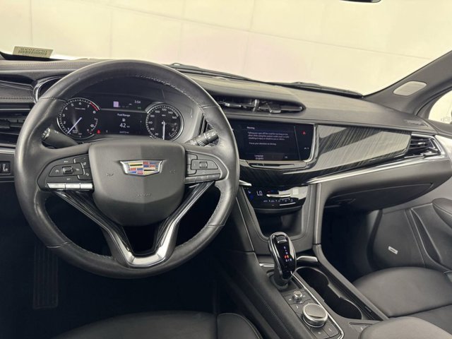 Vehicle image 18 of 36