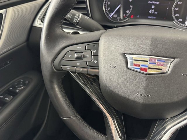 Vehicle image 24 of 36