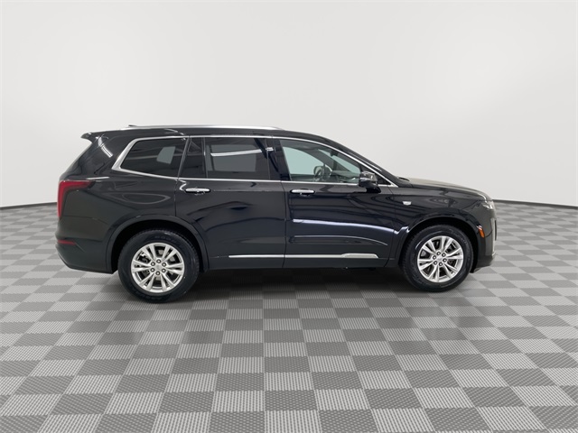 Vehicle image 9 of 27