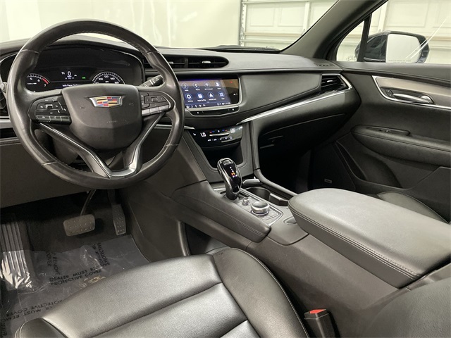 Vehicle image 20 of 27