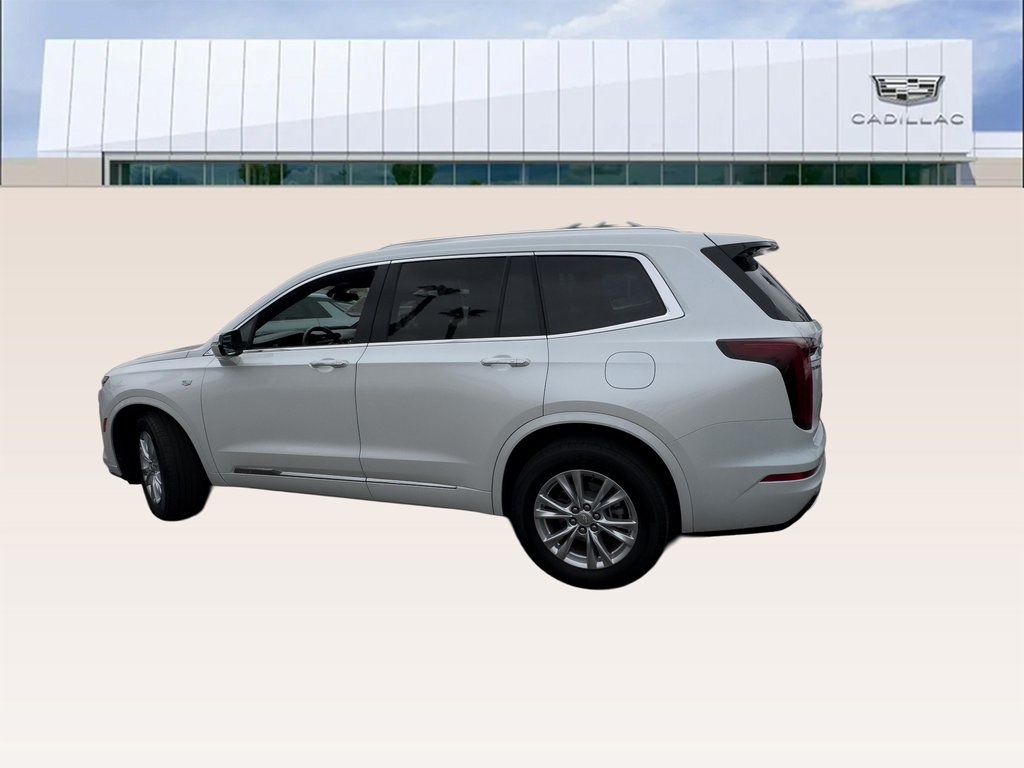 Vehicle image 8 of 29