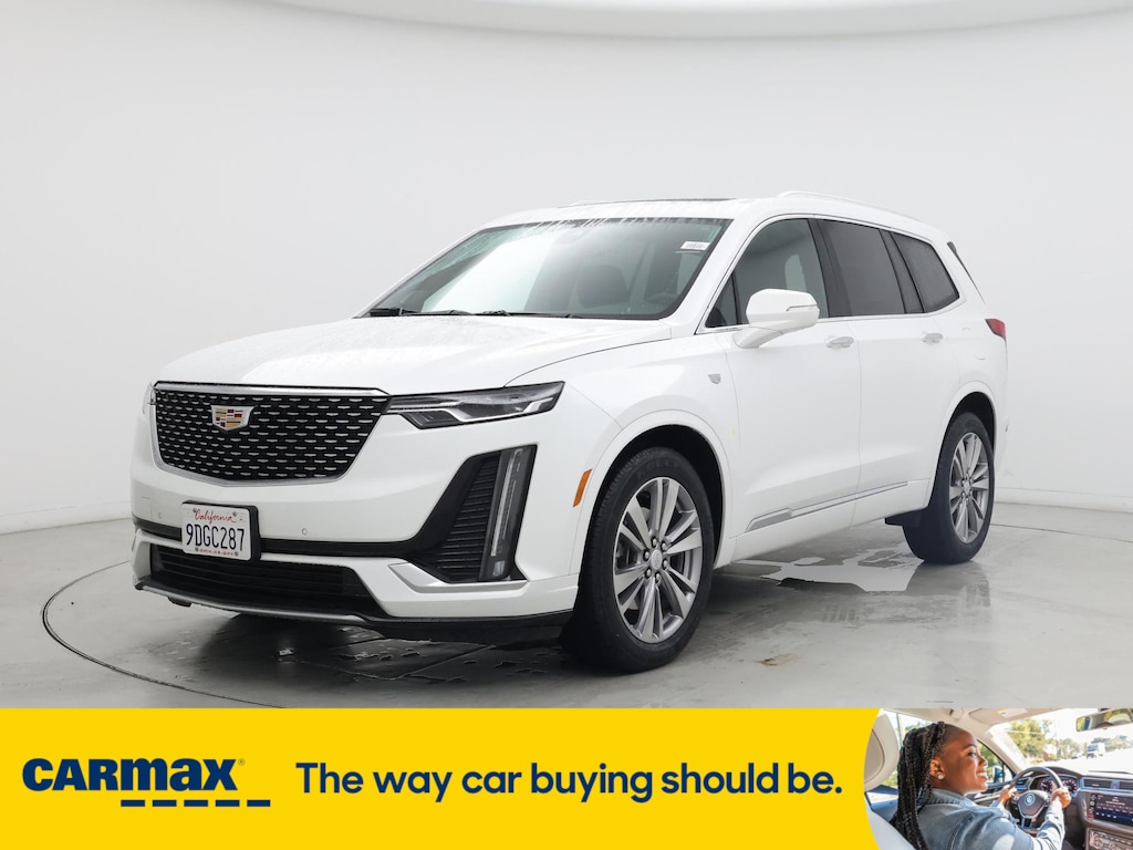 Vehicle image 1 of 32