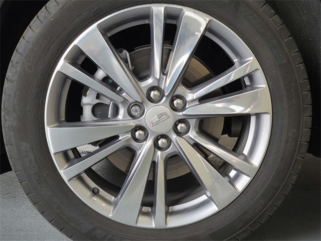 Vehicle image 12 of 44