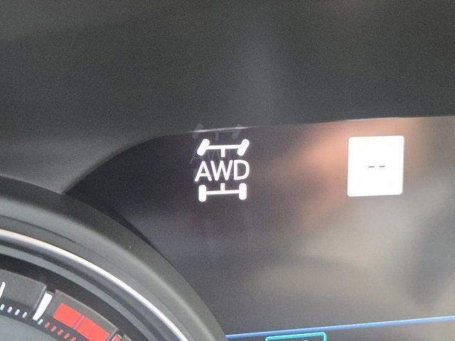 Vehicle image 16 of 31