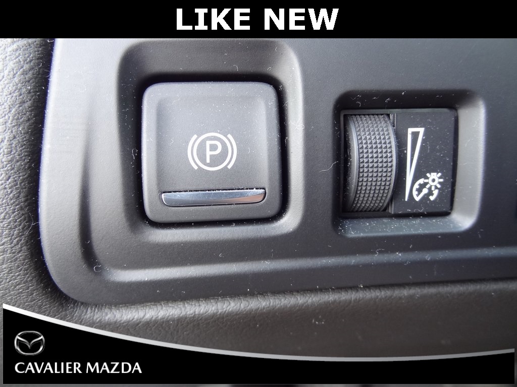 Vehicle image 29 of 48