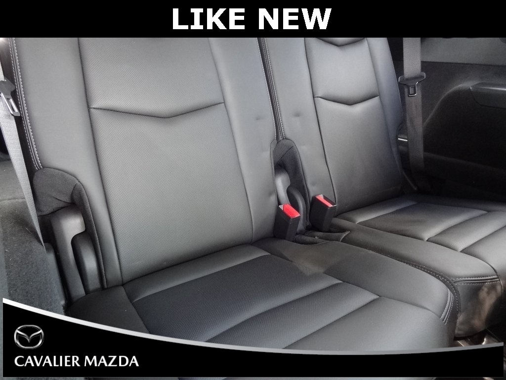 Vehicle image 17 of 48