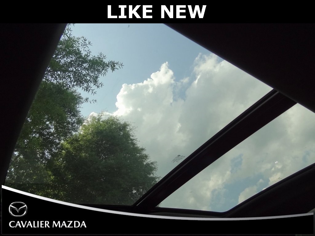 Vehicle image 13 of 48