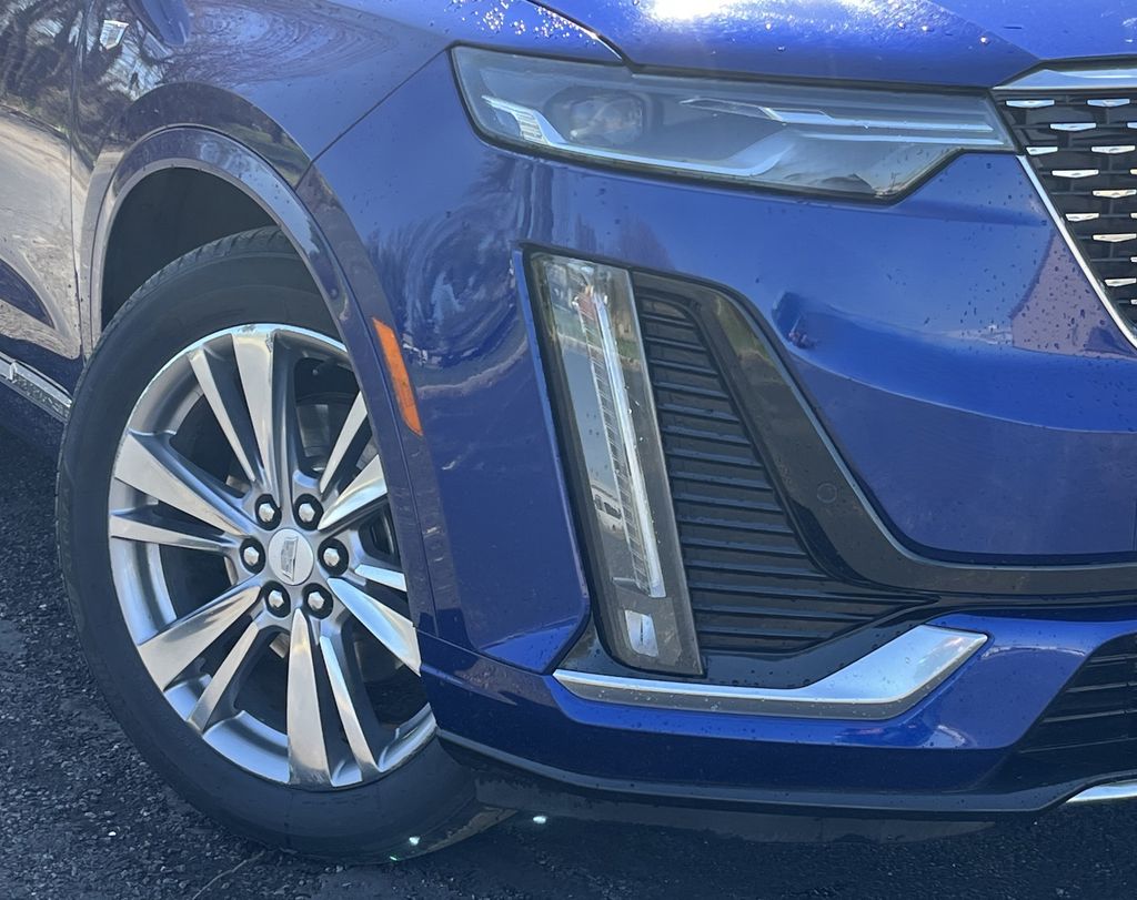 Vehicle image 11 of 38