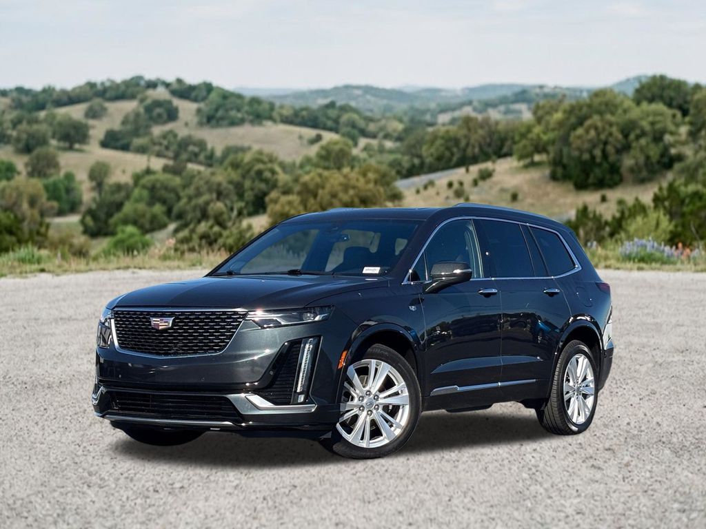 2023 Cadillac XT6 Premium Luxury Image 1 of 37