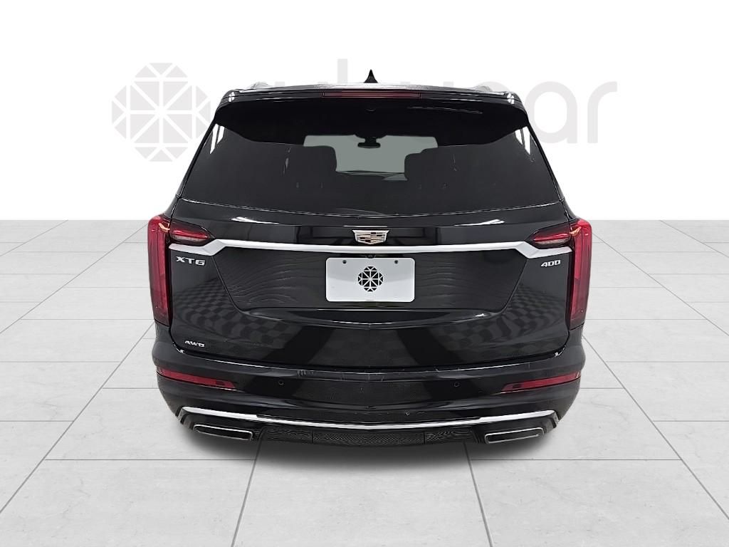 Vehicle image 6 of 33