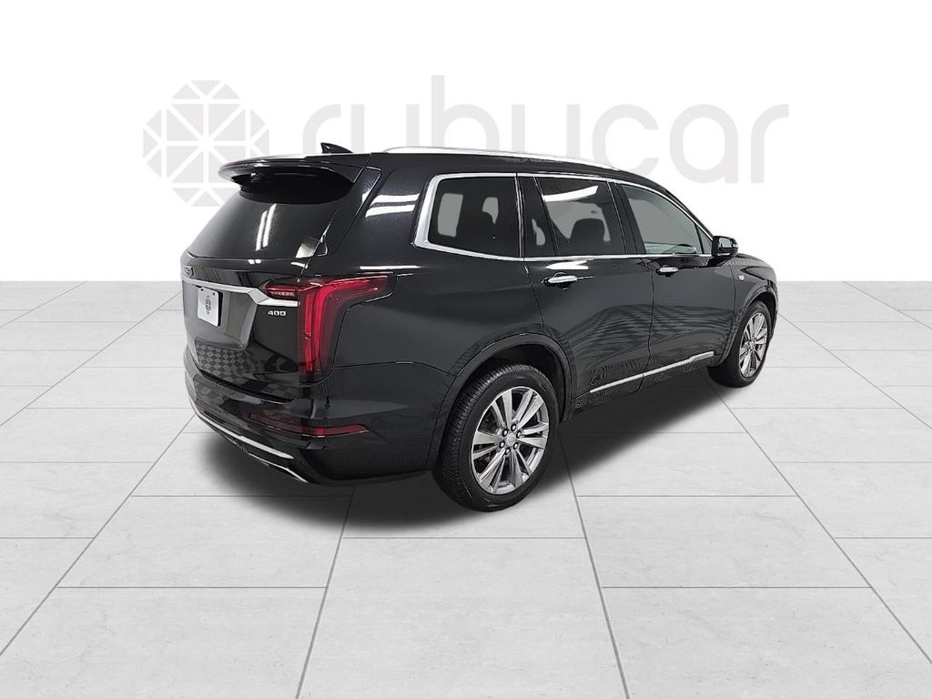 Vehicle image 5 of 33