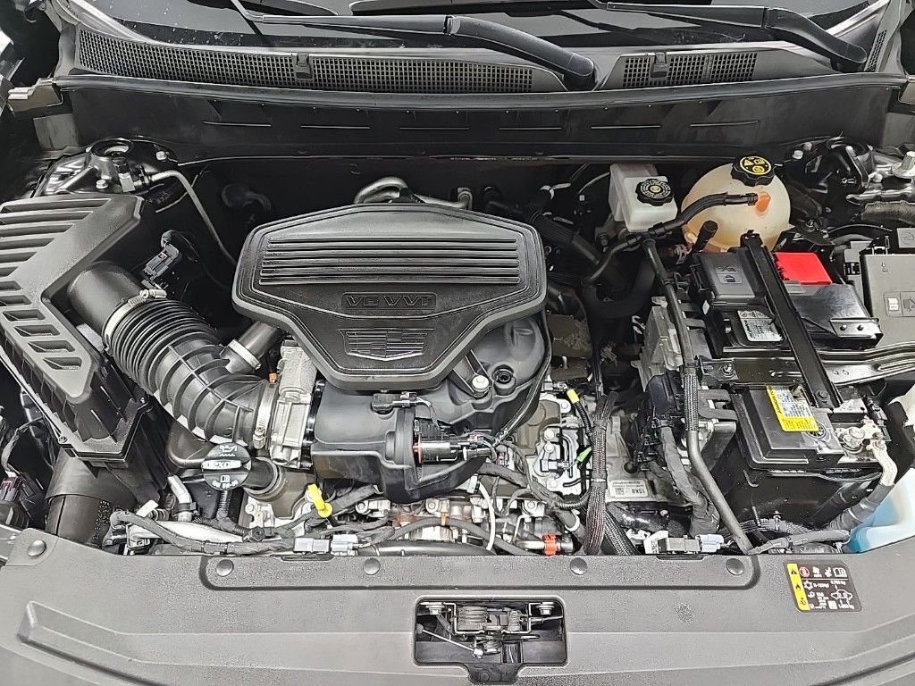 Vehicle image 23 of 33