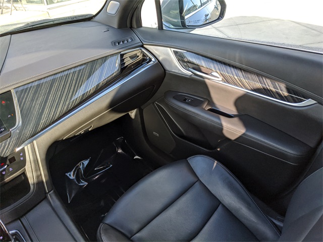 Vehicle image 30 of 36