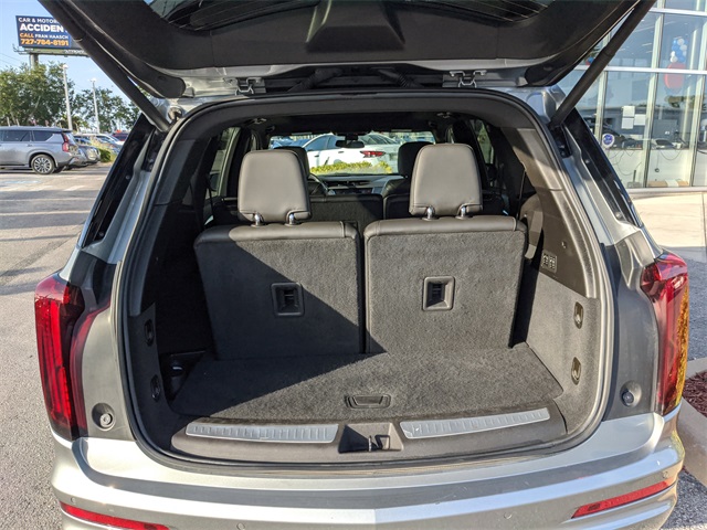 Vehicle image 8 of 36
