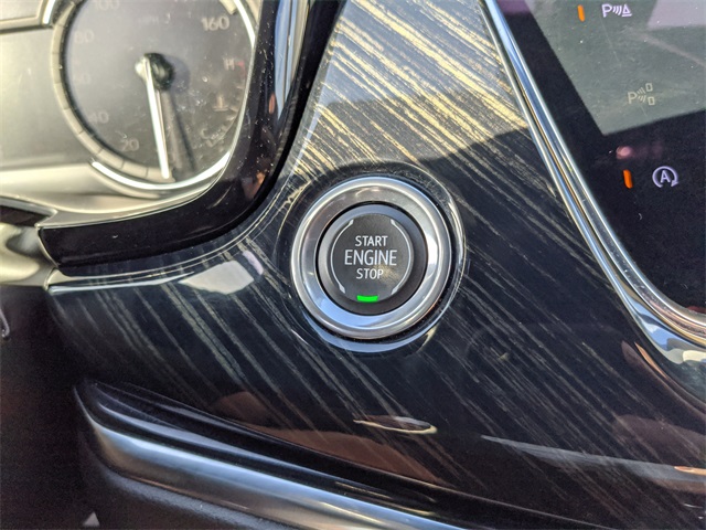 Vehicle image 35 of 36
