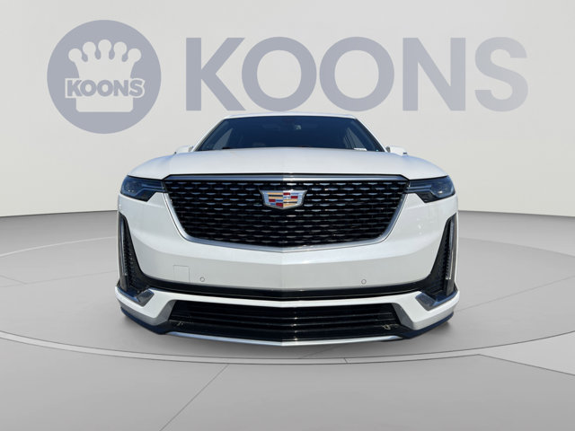 2023 Cadillac XT6 Premium Luxury Image 2 of 25