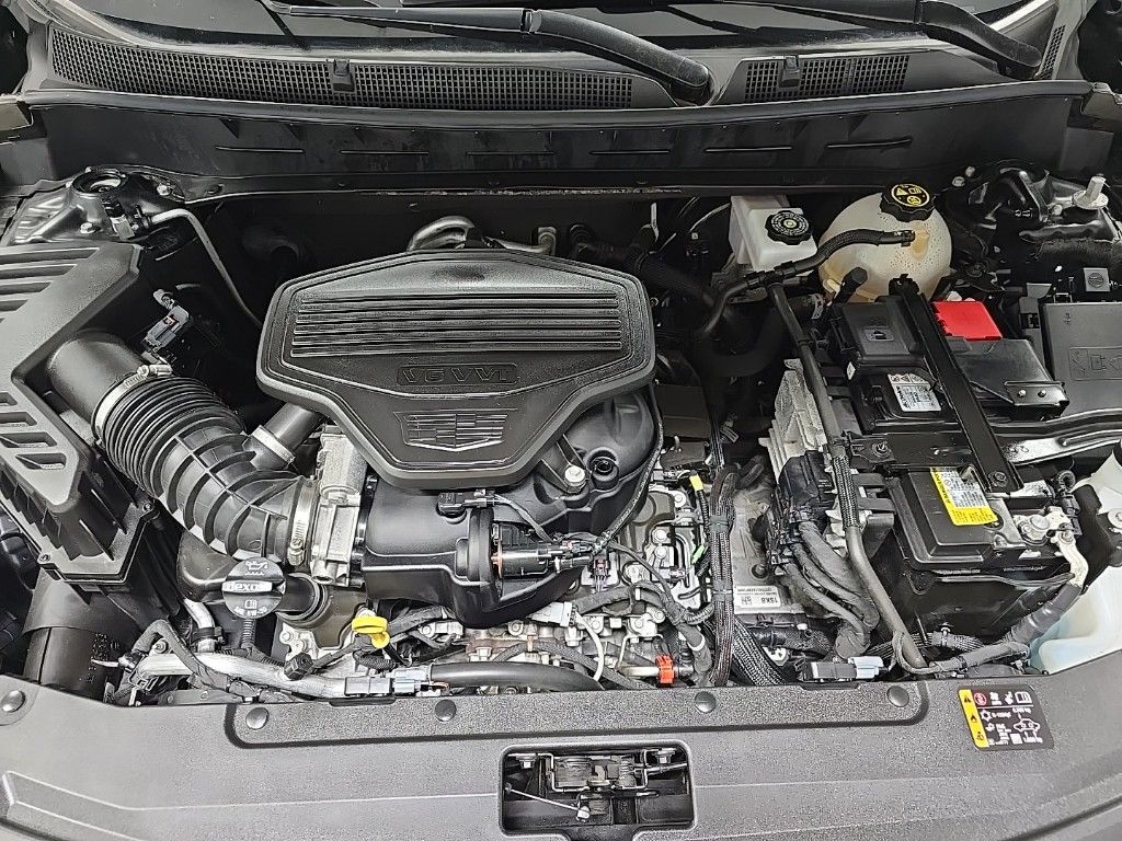 Vehicle image 23 of 33